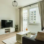 Urban & Green By Ambiente * ברטיסלאבה