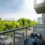 Urban & Green By Ambiente * ברטיסלאבה
