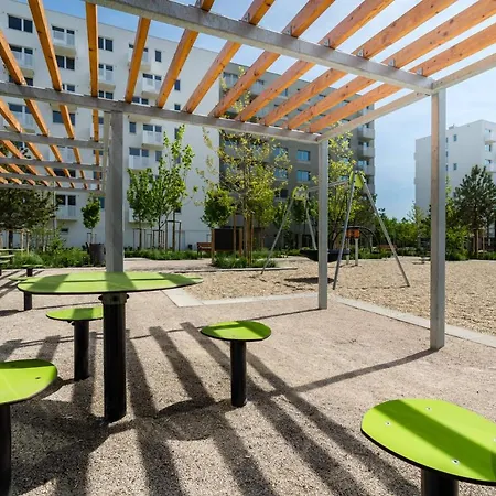 Lägenhet Urban & Green By Ambiente Bratislava